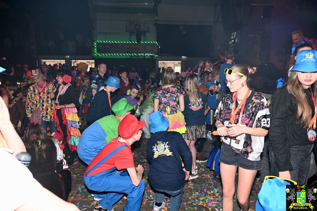 ../Images/Steegfeest XL 026.jpg